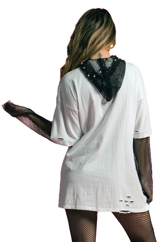 THE MYSTYLEMODE WHITE BECK OVERSIZED AND DISTRESSED TEE