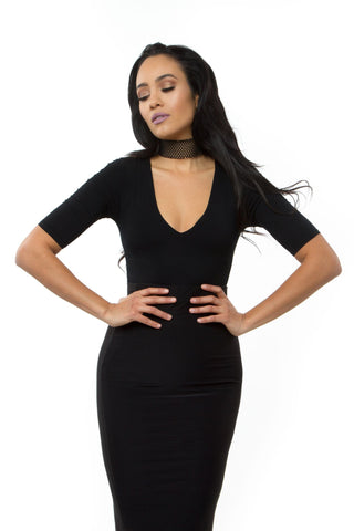 THE MYSTYLEMODE BLACK DOUBLE LINED FRONT AND BACK T NECK MIDI DRESS