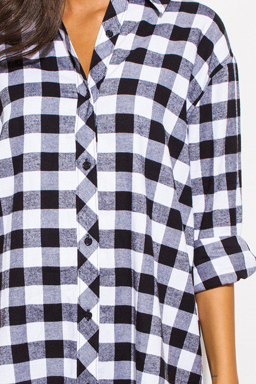 THE MYSTYLEMODE WHITE AND BLACK POCKETED FLANNEL TUNIC DRESS